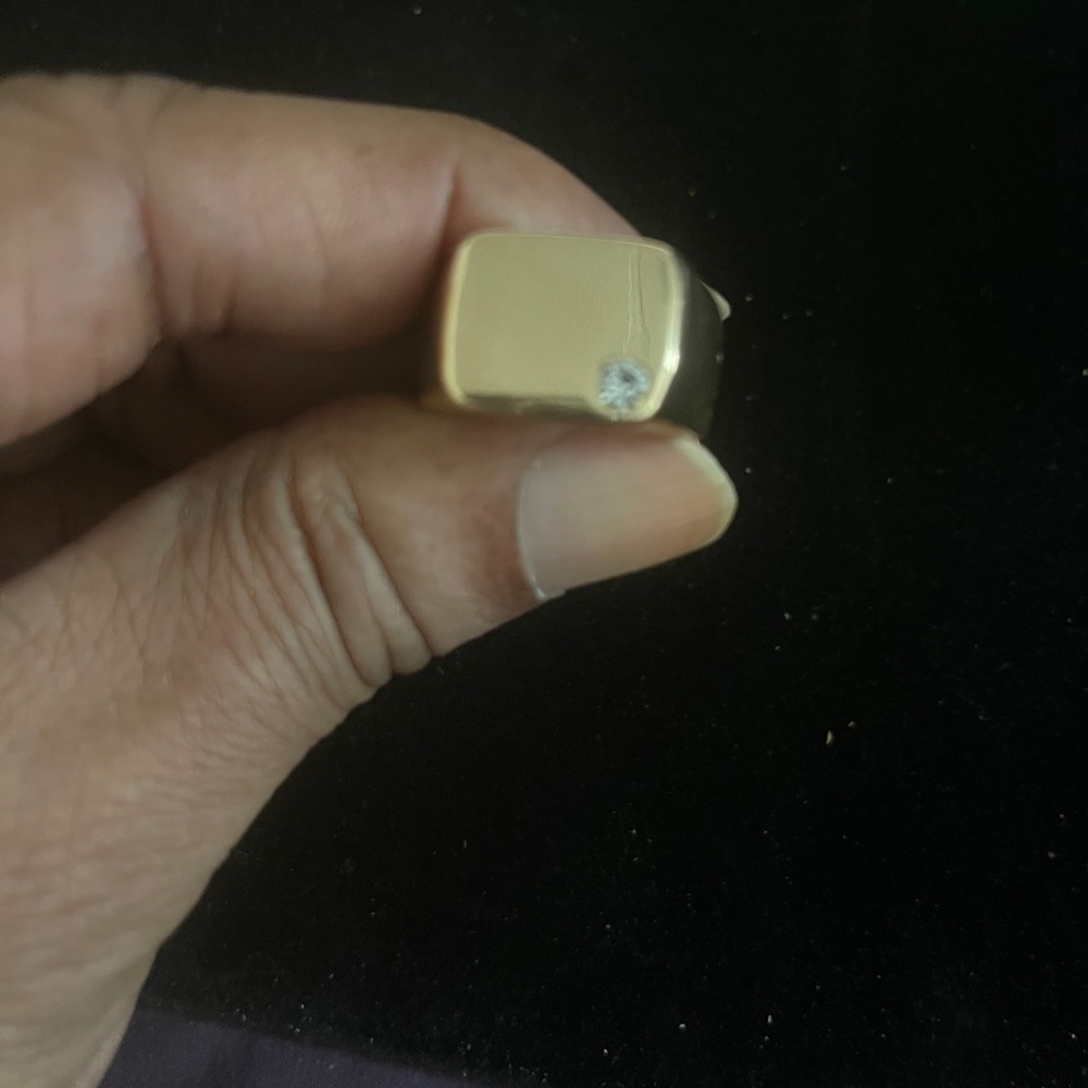 Ring - Picture 3 of 5